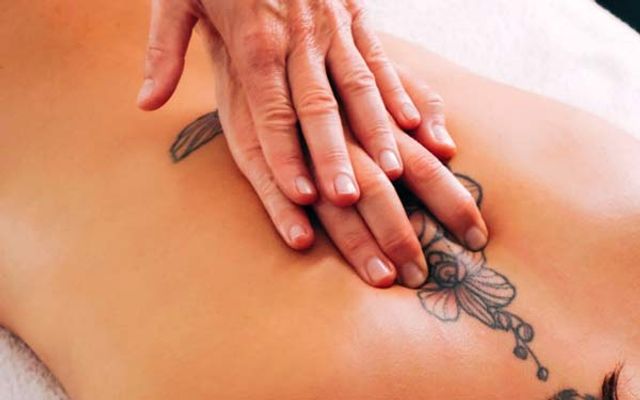 Specific back massage - SKIN Studio and Spa