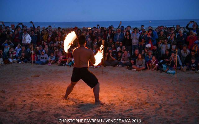 Vendée Va'a - Fire Dance