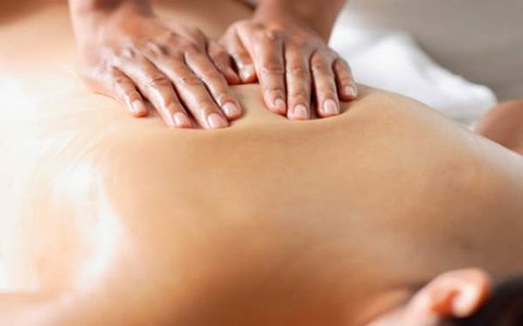 Massage Californien - SKIN Studio and Spa